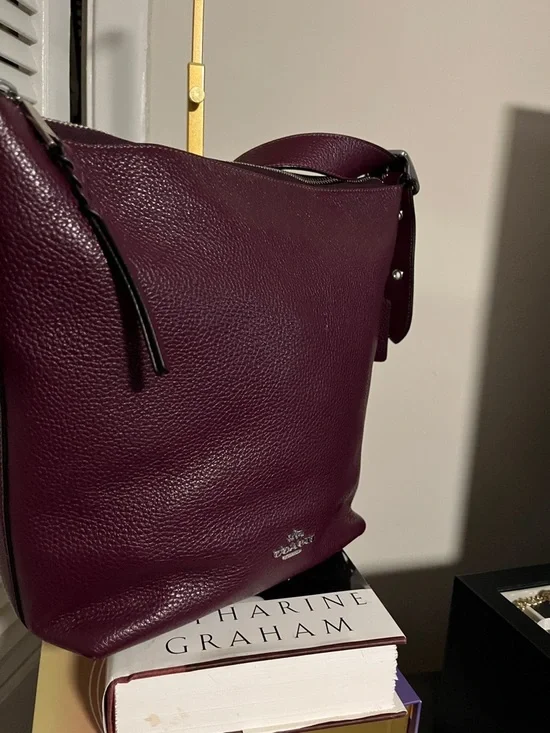 Coach Jude Duffle Leather Bag in a berry or burgundy - Picture 5 of 7